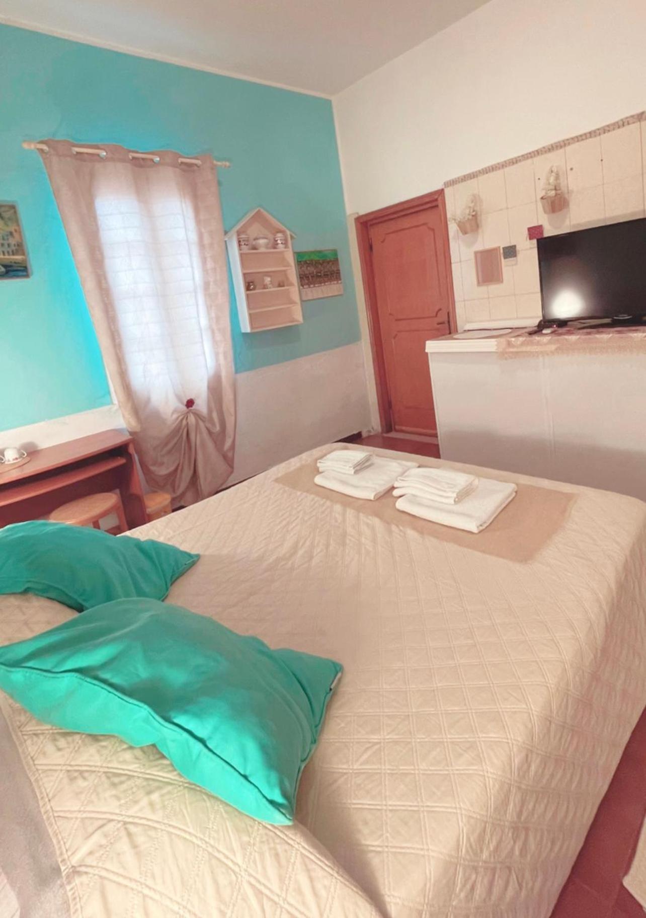 Ncivico19 Lt Hotel Olbia Buitenkant foto
